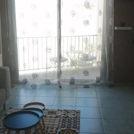 Apartment Joli Bord De Mer, Clim, Balcon, Parking Prive *