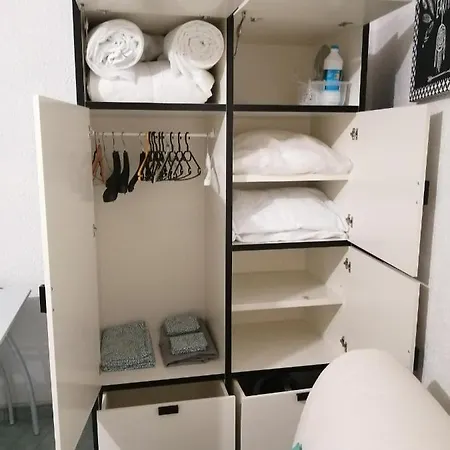 Joli Bord De Mer, Clim, Balcon, Parking Prive