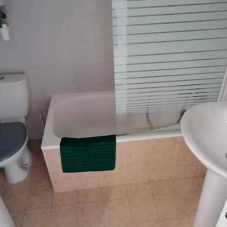 Joli Bord De Mer, Clim, Balcon, Parking Privé