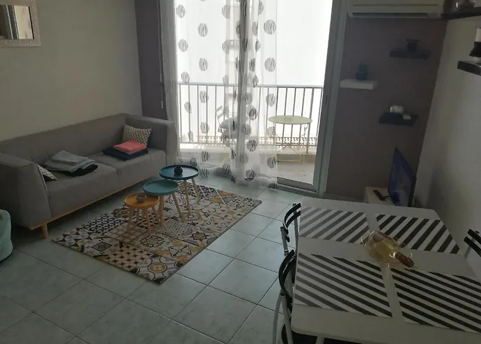 Joli Bord De Mer, Clim, Balcon, Parking Prive Μεντόν